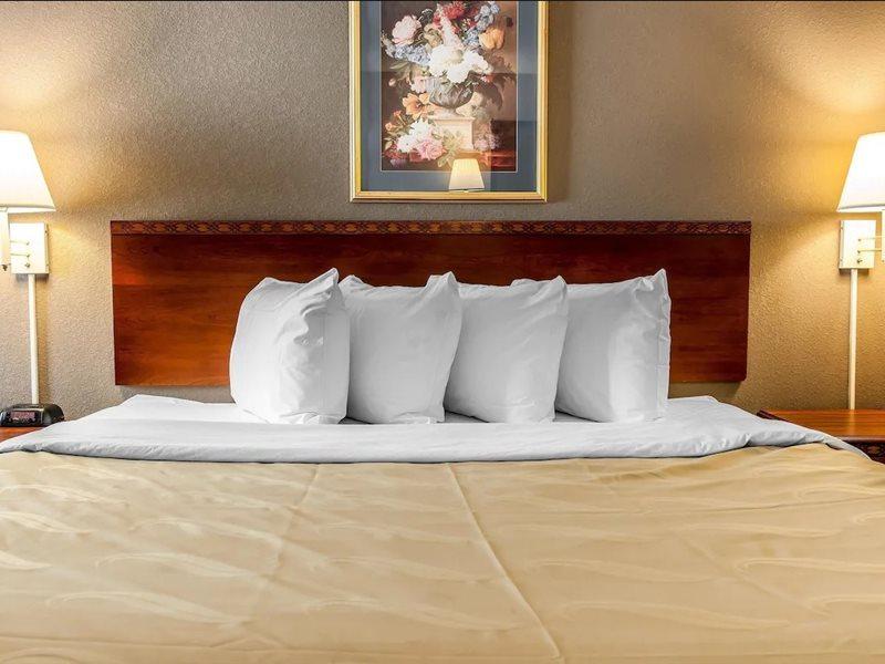 Quality Inn Lewisport Extérieur photo