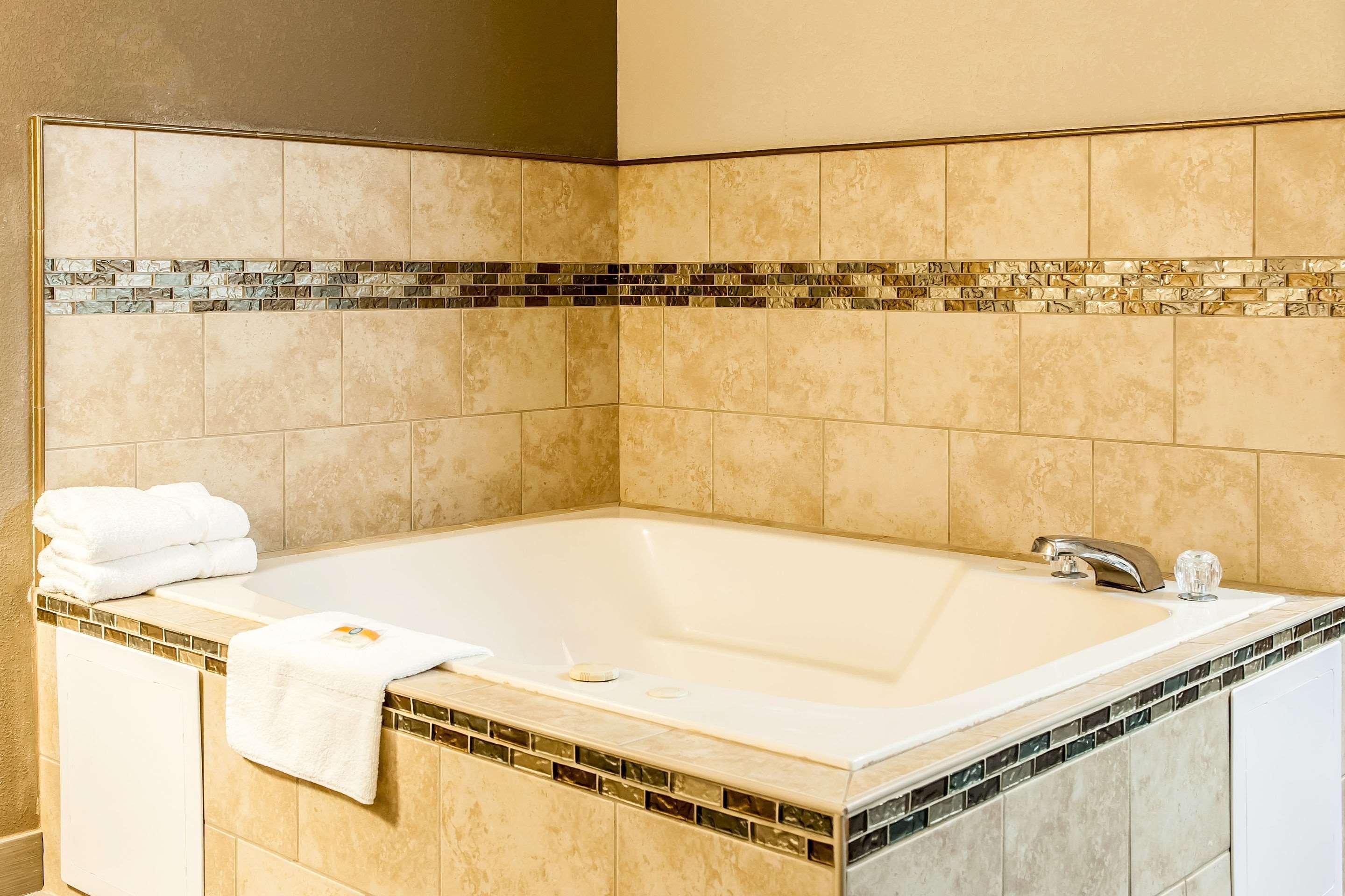 Quality Inn Lewisport Extérieur photo