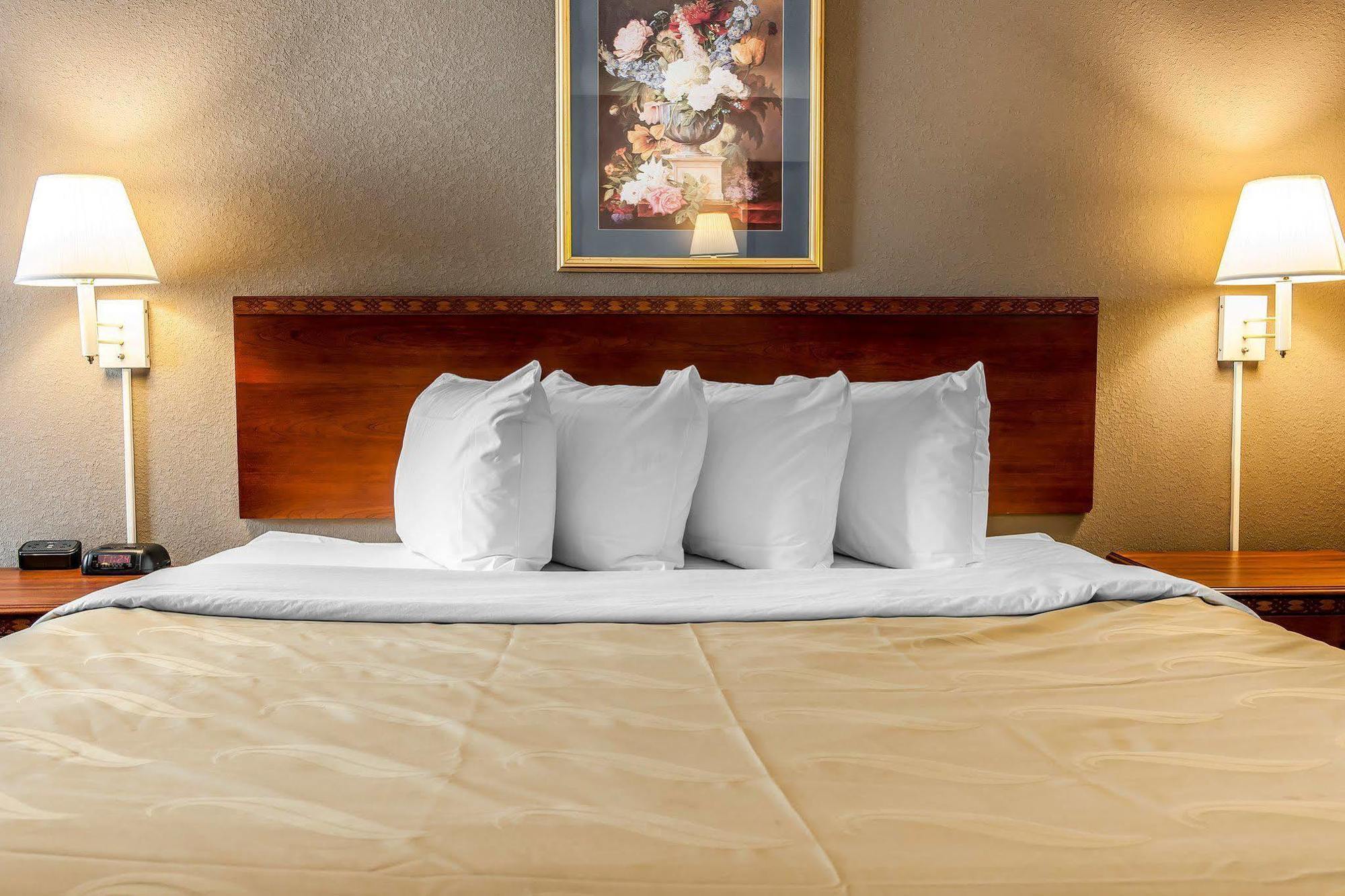 Quality Inn Lewisport Extérieur photo